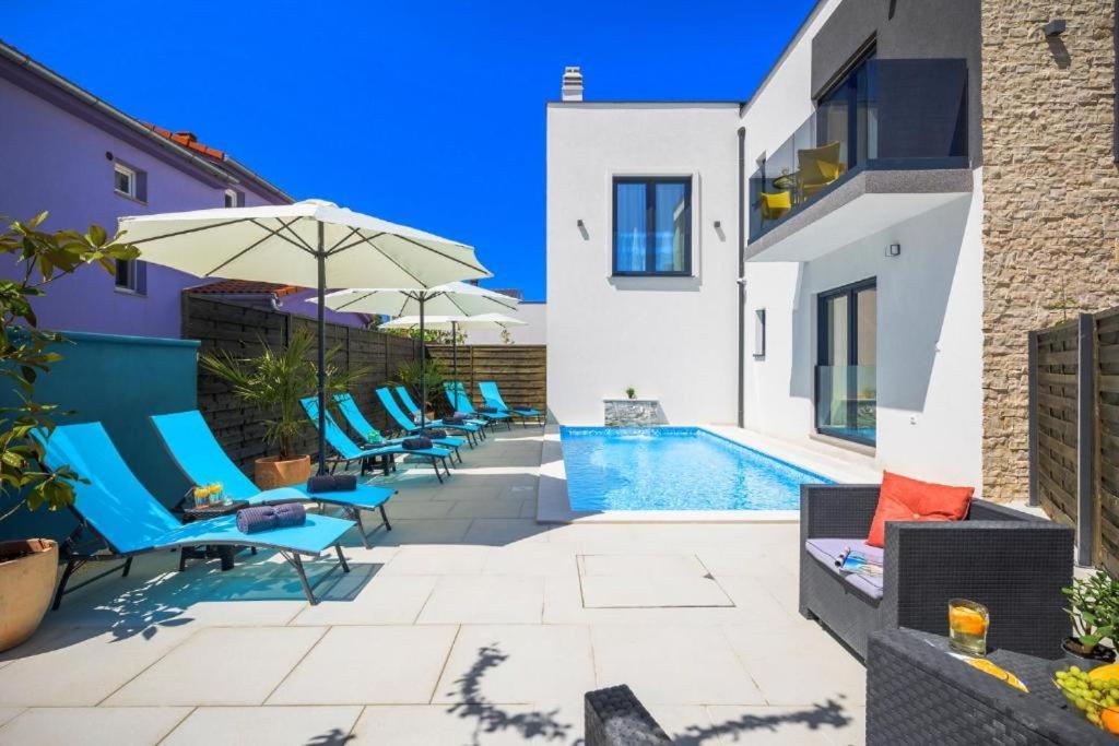 Studio Apartments Villa Valla - Free Bikes Fažana Exterior foto